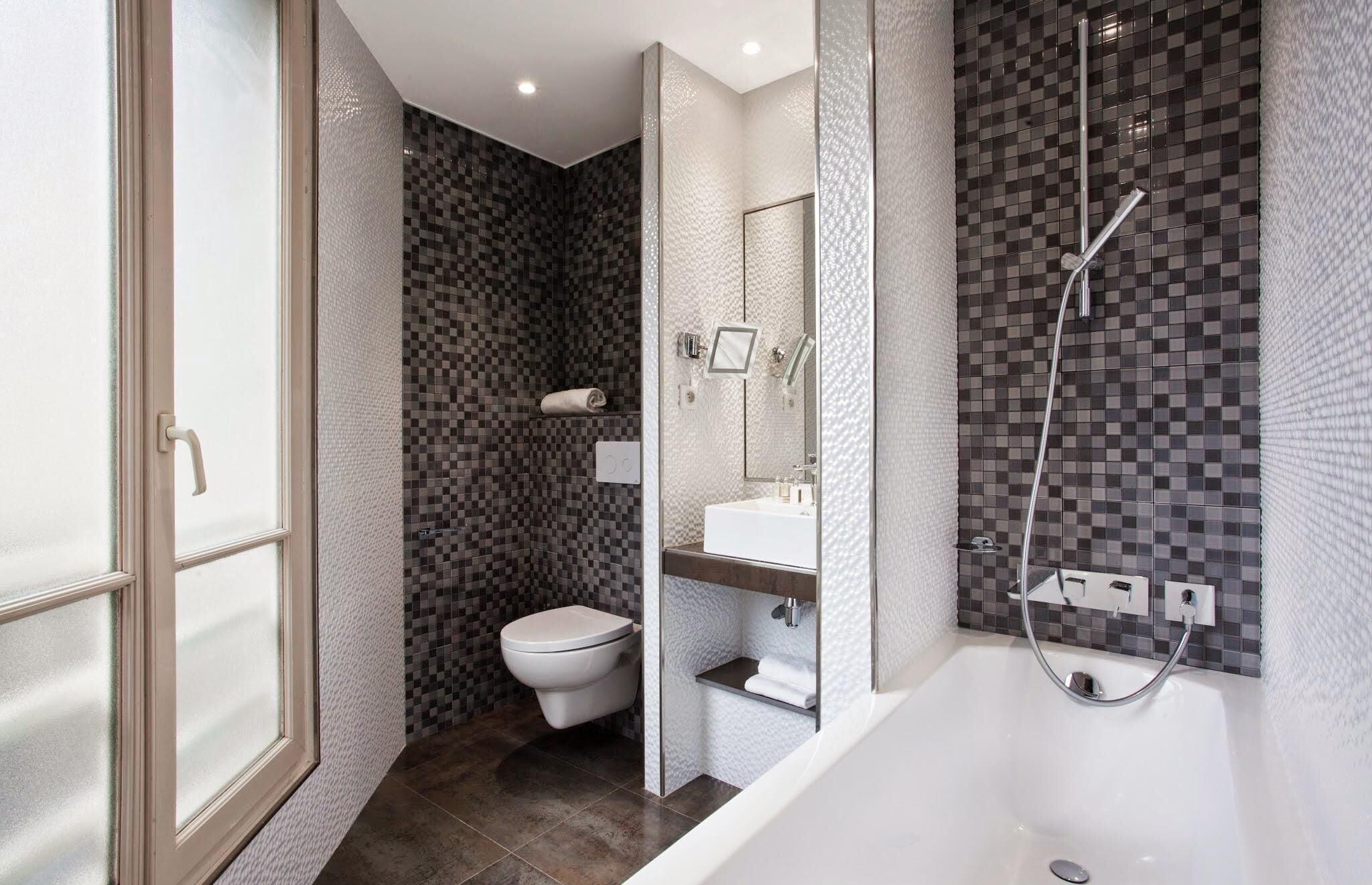 Western Nouvel Orléans Montparnasse Hotel 4*