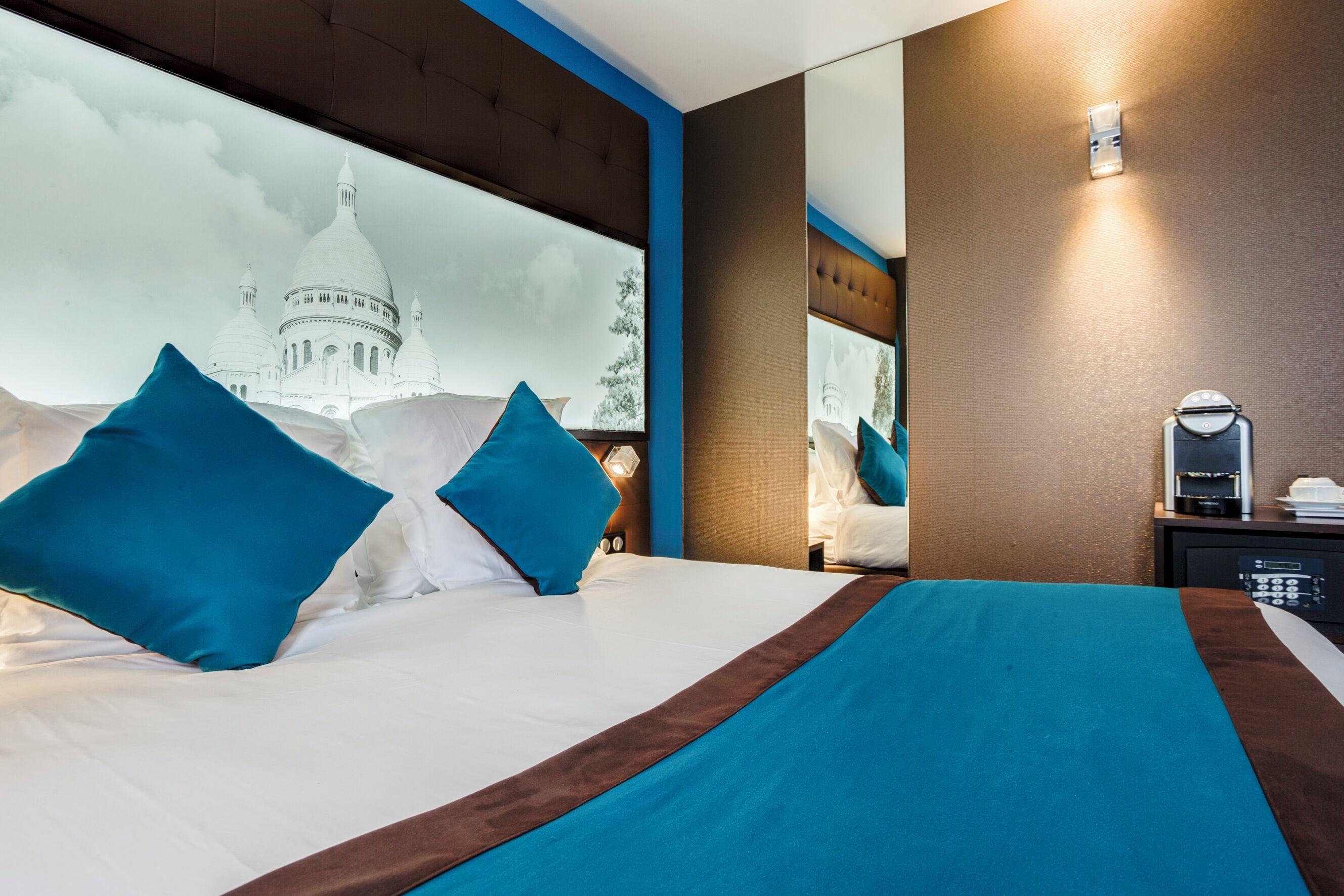 Western Nouvel Orleans Montparnasse Paris